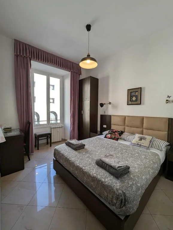 Camera Matrimoniale — Roomz Romestay