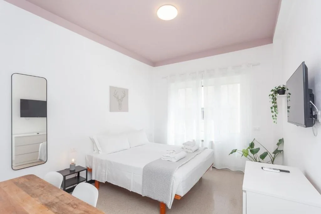 Camera Matrimoniale — San Pietro Panoramic Suites with terrace & Rooms – Le Terrazze del Duca