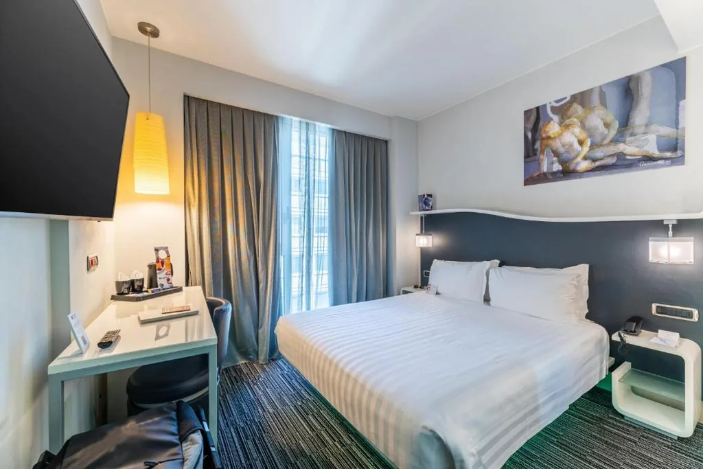 Camera Matrimoniale Small con Letto alla Francese — Best Western Premier Hotel Royal Santina