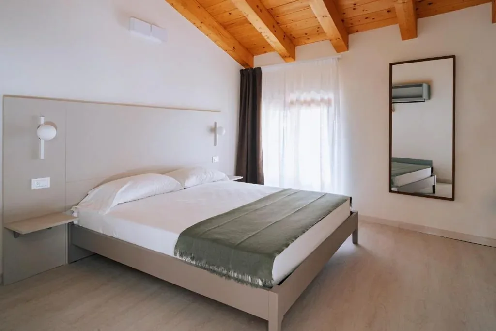 Camera Matrimoniale Standard — Aosta Holiday – Pam Pam