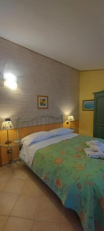 Camera Matrimoniale Standard — B&B Dei Doria & Suite