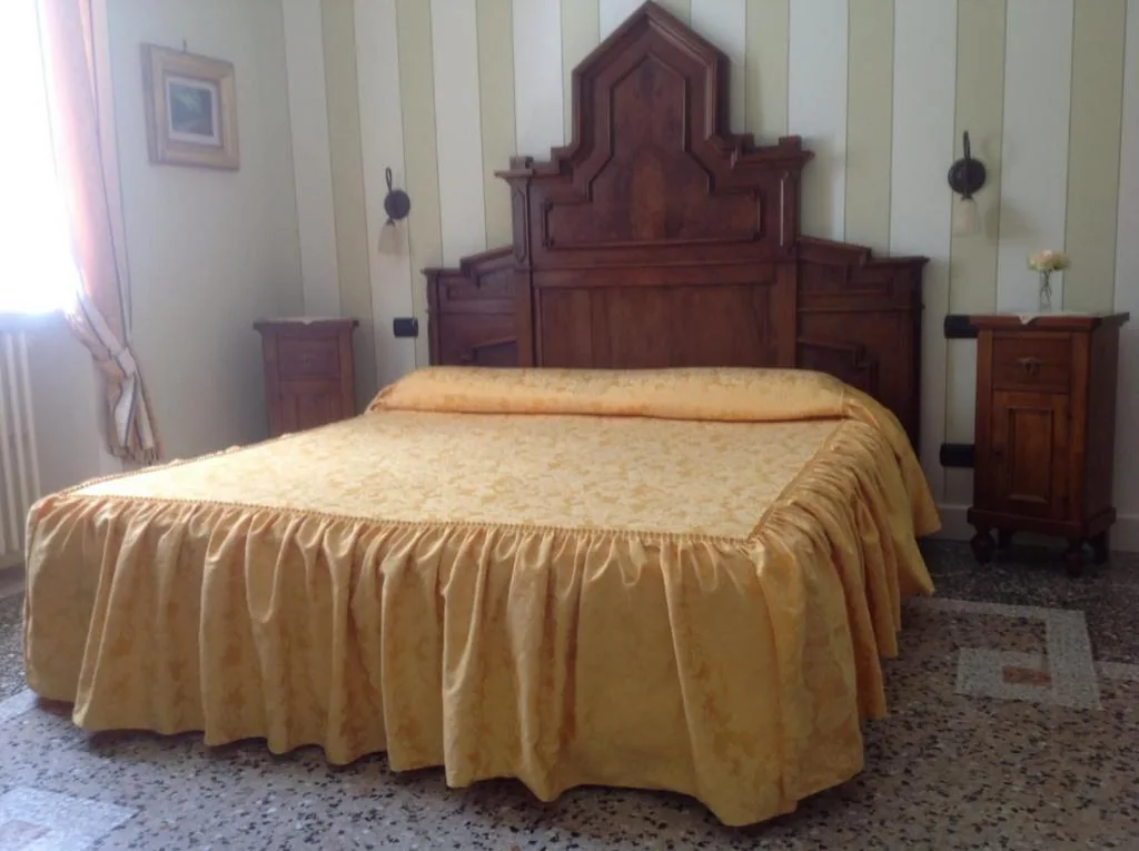 Camera Matrimoniale Standard — B&B Villa Dei Pini