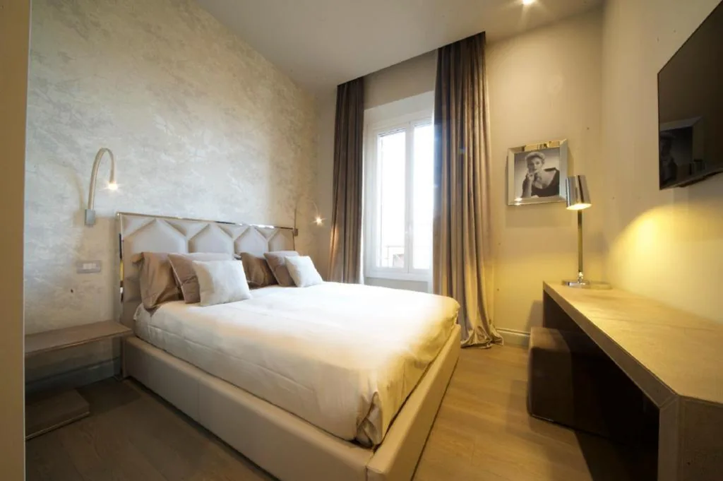 Standard Double Room — BeSecret Vittoriano