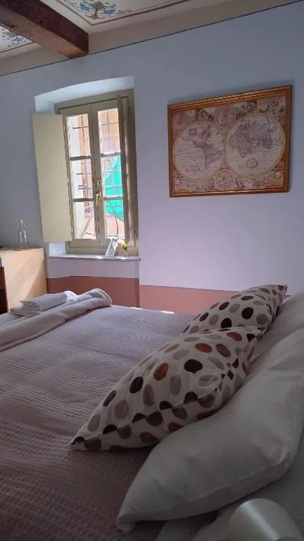Standard Double Room with Shared Bathroom — La Locanda di Campagna a Guardabosone