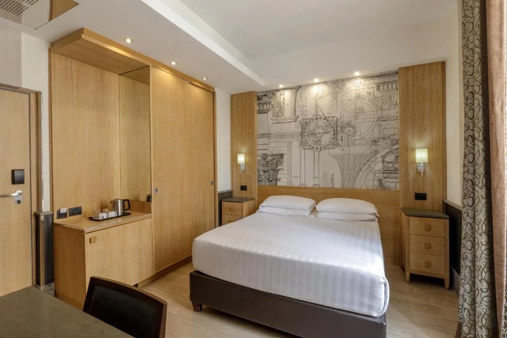 Standard Double Room - Annex — Hotel Royal Court