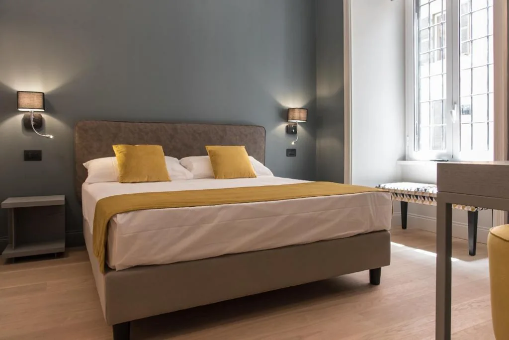 Standard Double Room — Domus Alberico