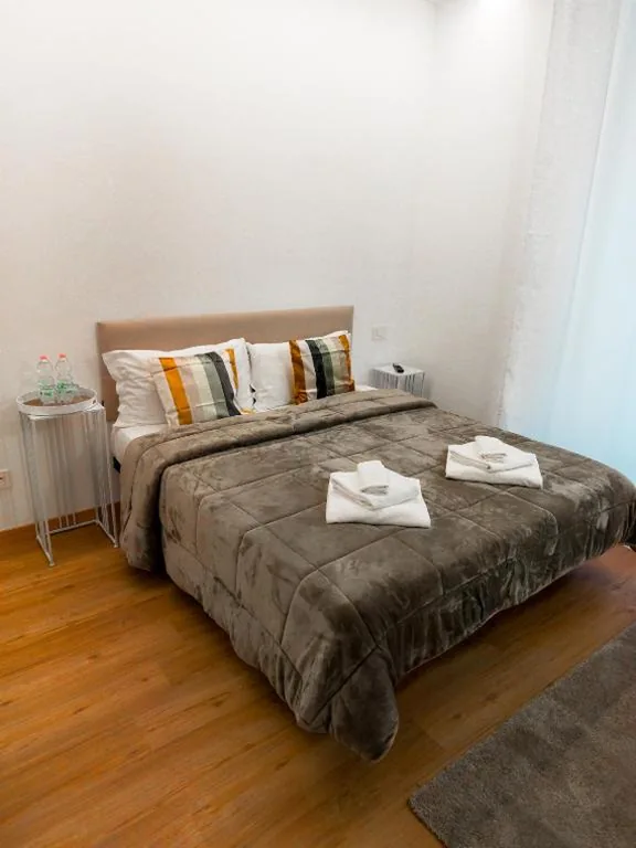 Standard Double Room — Domus Marzio