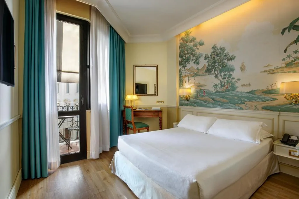 Standard Double Room — Donna Laura Palace by OMNIA hotels