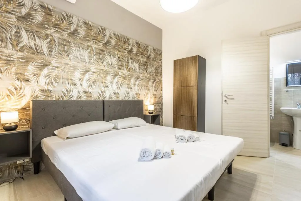 Standard Double Room — Ethnos Relais Vaticano