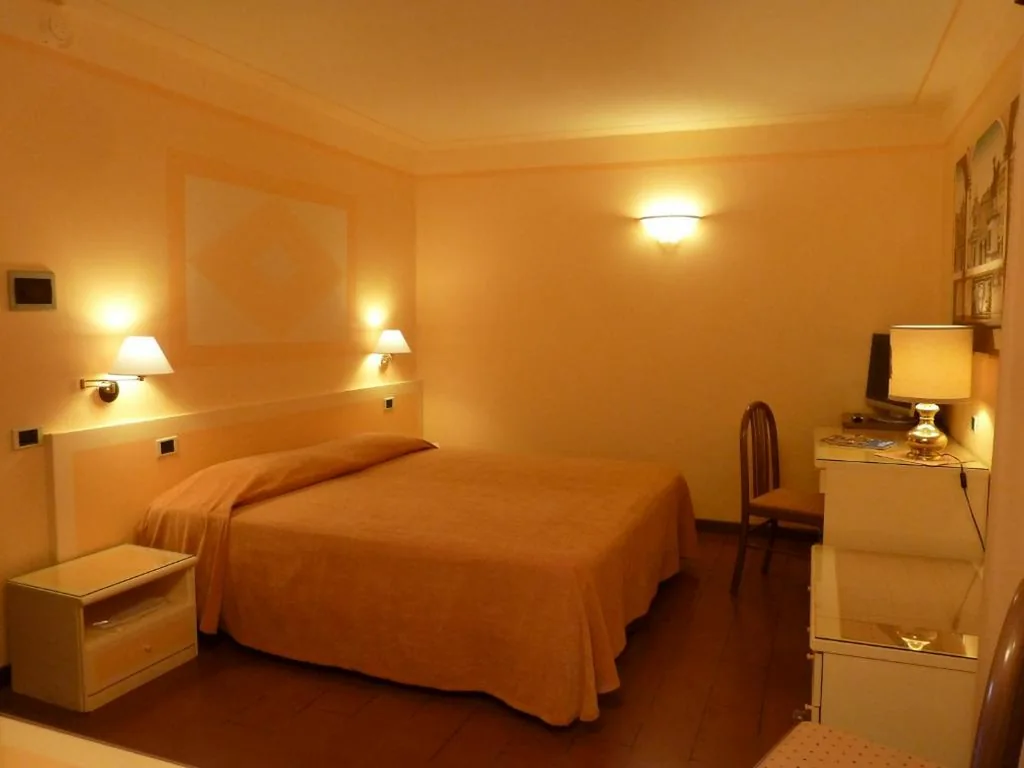 Standard Double Room — Hotel Antica Dogana