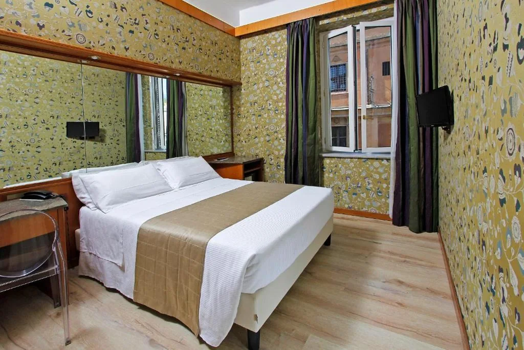 Camera Matrimoniale Standard — Hotel Arcangelo