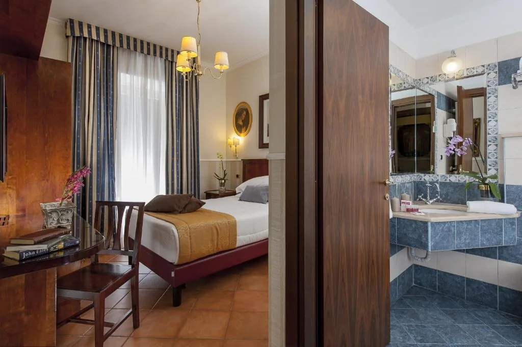 Camera Matrimoniale Standard — Hotel Des Artistes Roma