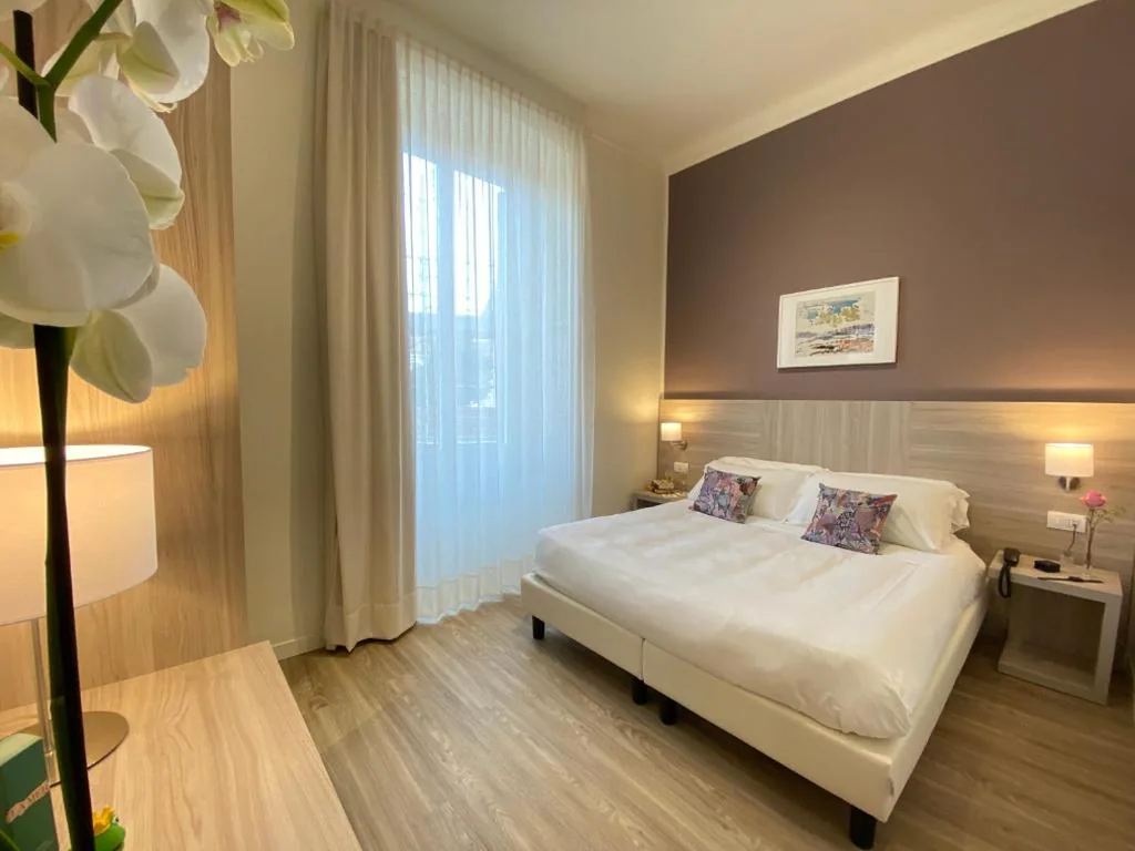 Camera Matrimoniale Standard — Hotel Eletto
