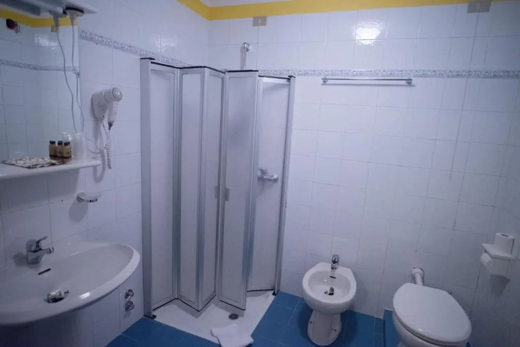 Standard Double Room — Hotel Etoile De Neige