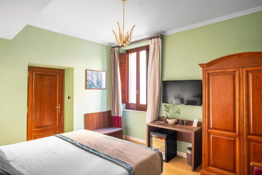 Standard Double Room — Hotel Piazza Di Spagna