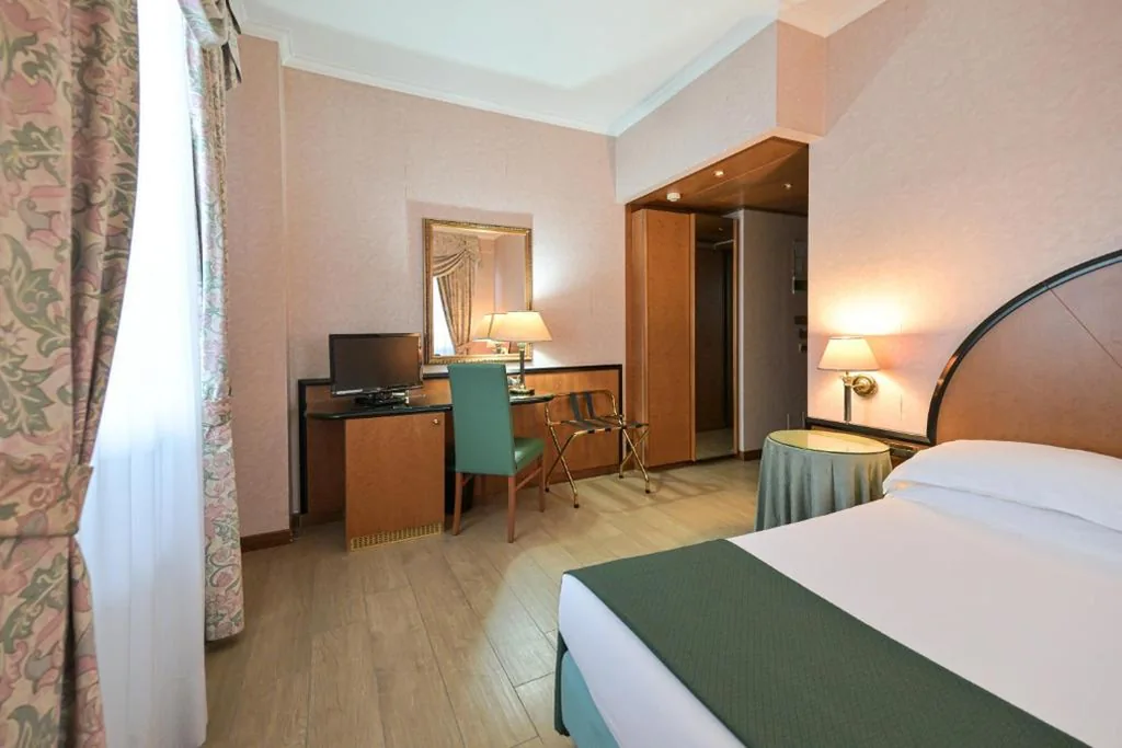 Camera Matrimoniale Standard — Hotel Principe