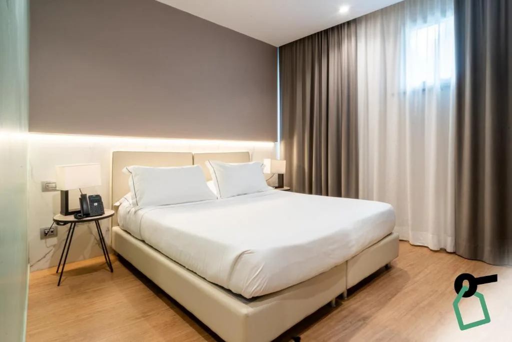 Standard Double Room — Hotiday Lerici Porto