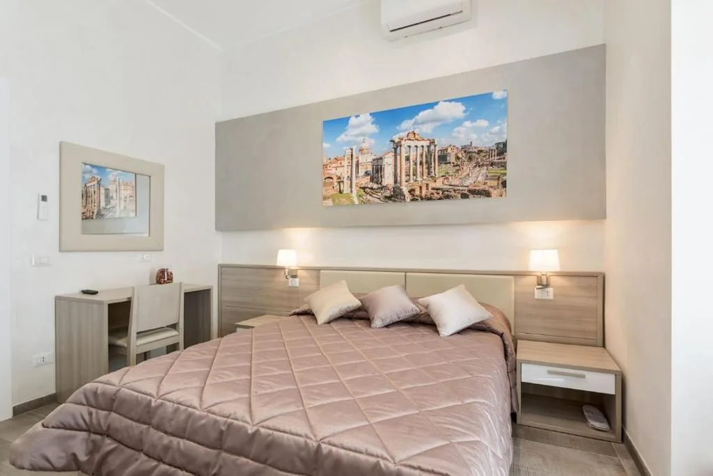 Standard Double Room — Le Stanze di Rinaldo