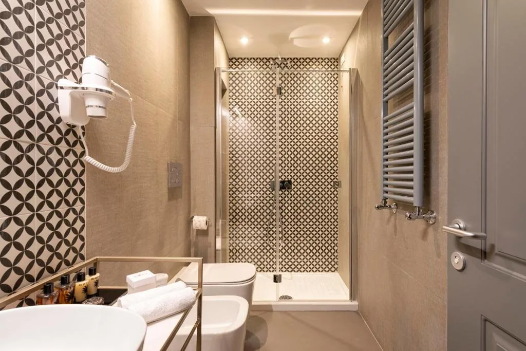 Camera Matrimoniale Standard — Loly Boutique Hotel Roma