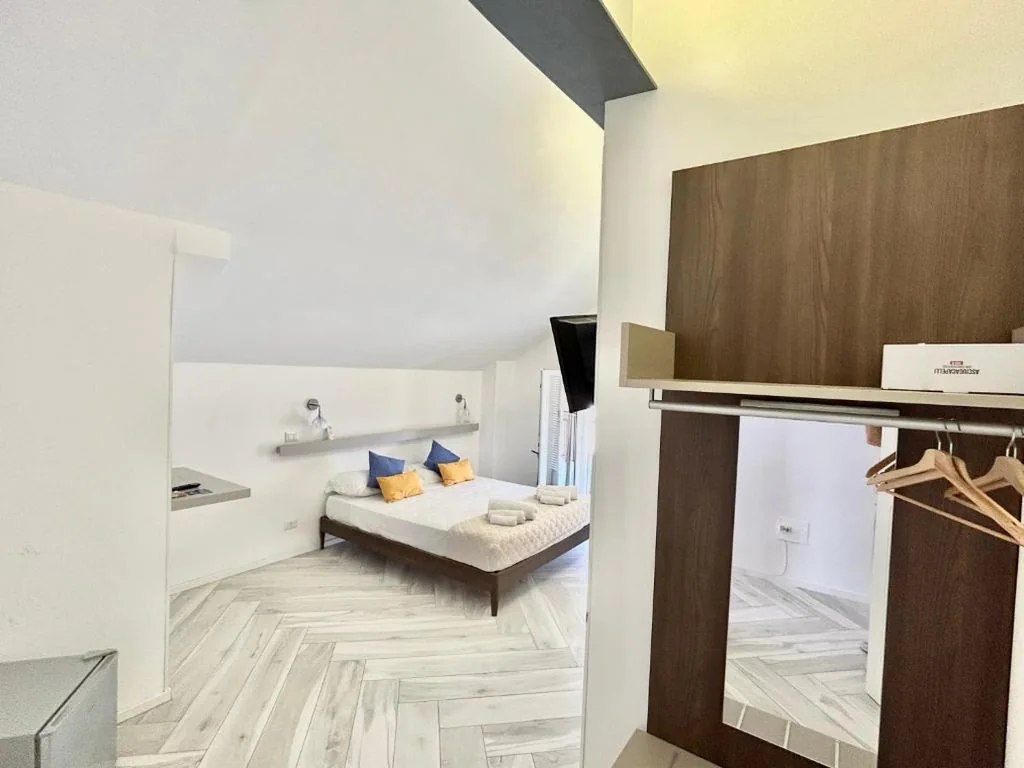 Standard Double Room — Luisella – UN LETTO IDEALE