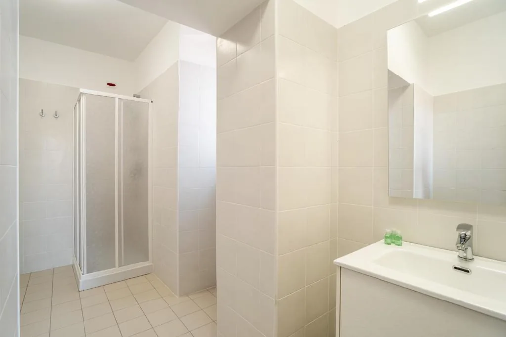 Standard Double Room — Minerva Monks Inn
