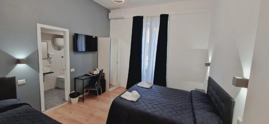 Standard Double Room — Piumith Guest House