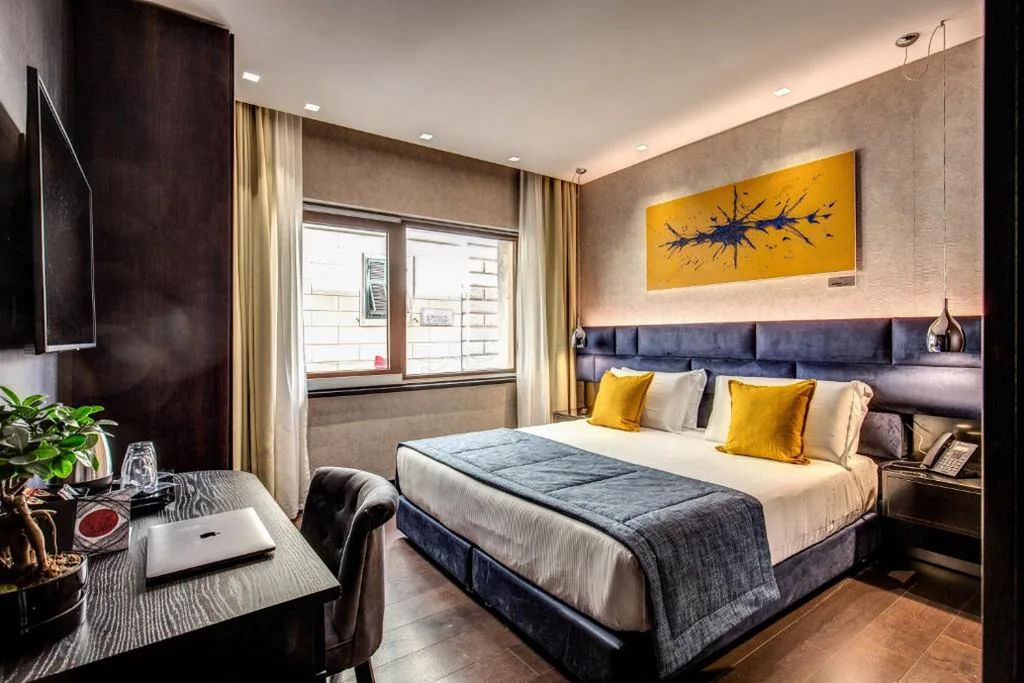 Standard Double Room — Prassede Palace Hotel