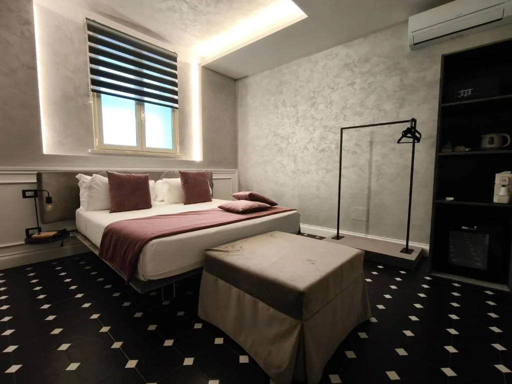 Standard Double Room — Profumo Maison Colosseo