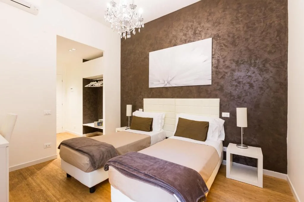Standard Double Room — Residenza Alexander Guest House