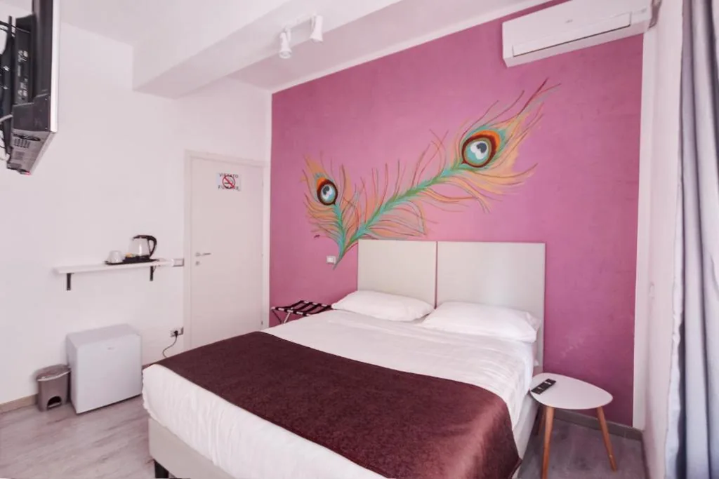 Standard Double Room — Rome Suite Vatican