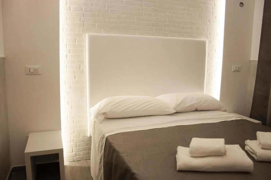 Standard Double Room — Rubino Guest House