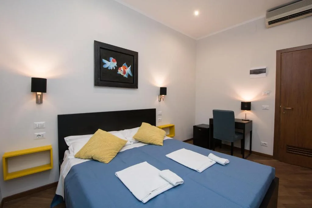 Standard Double Room — Seven Rooms Vatican