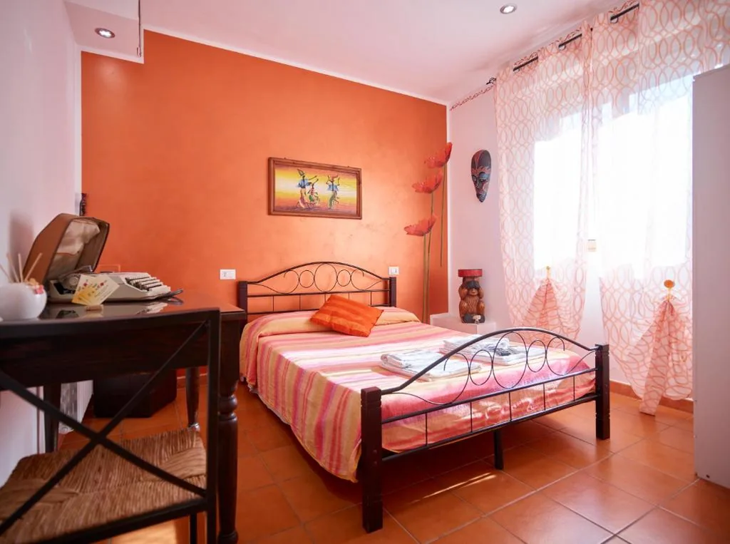 Standard Double Room — Solerosa