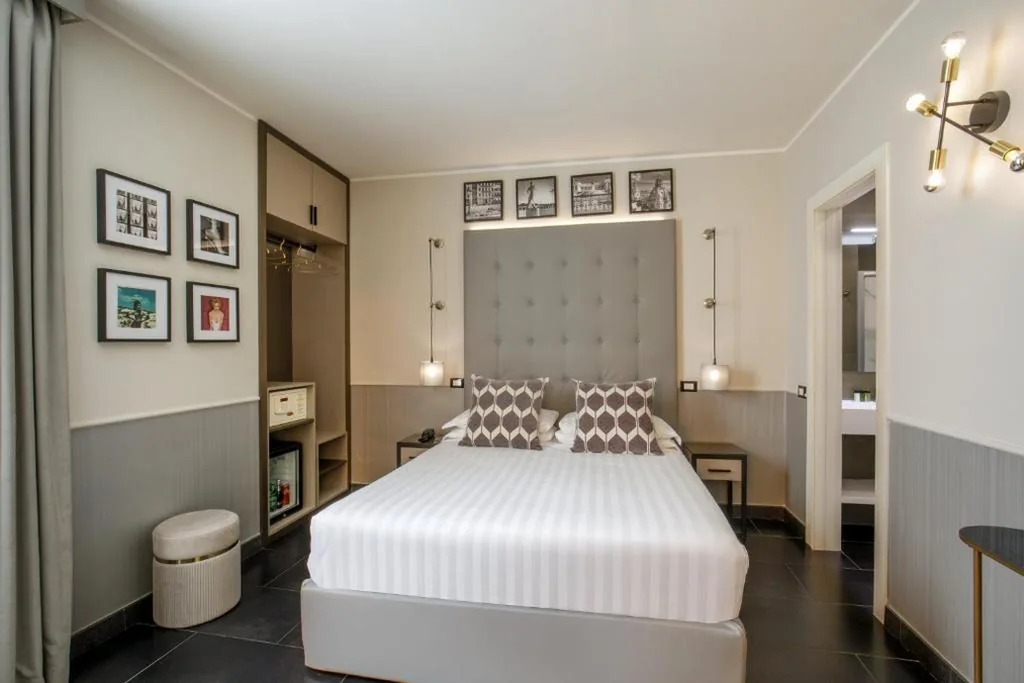 Standard Double Room — Stay Inn Rome Via Del Corso