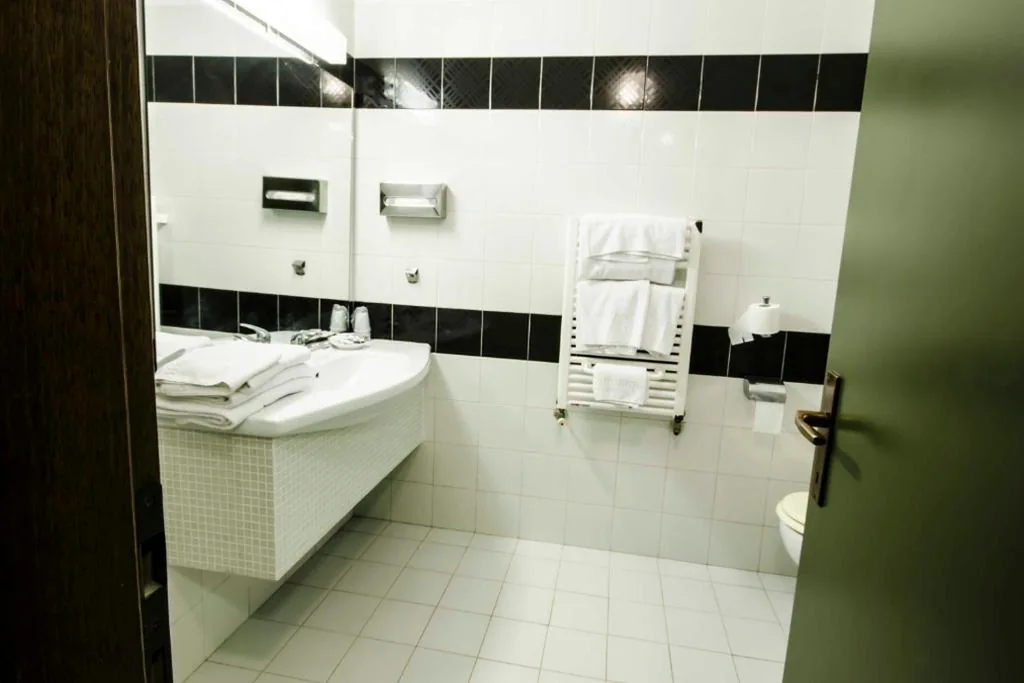 Standard Double Room — Torre Del Sole