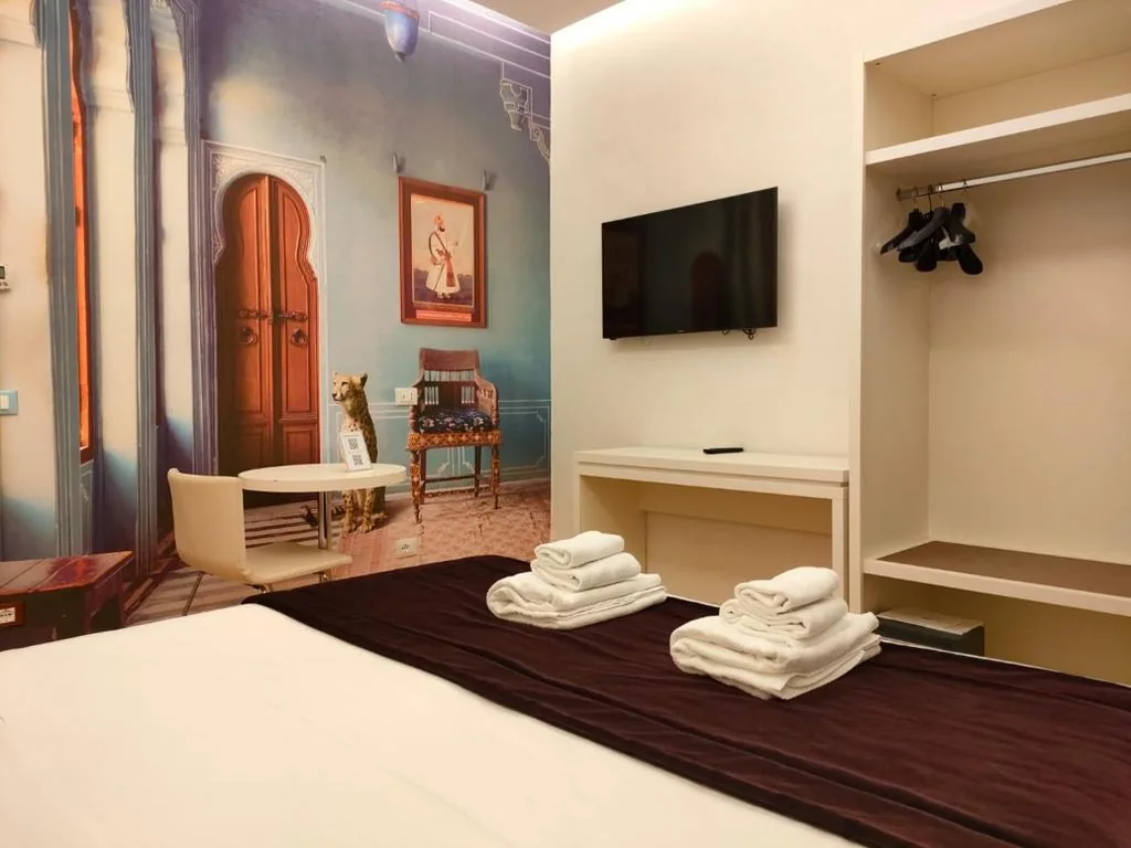 Standard Double Room — Trevi Elite Rome
