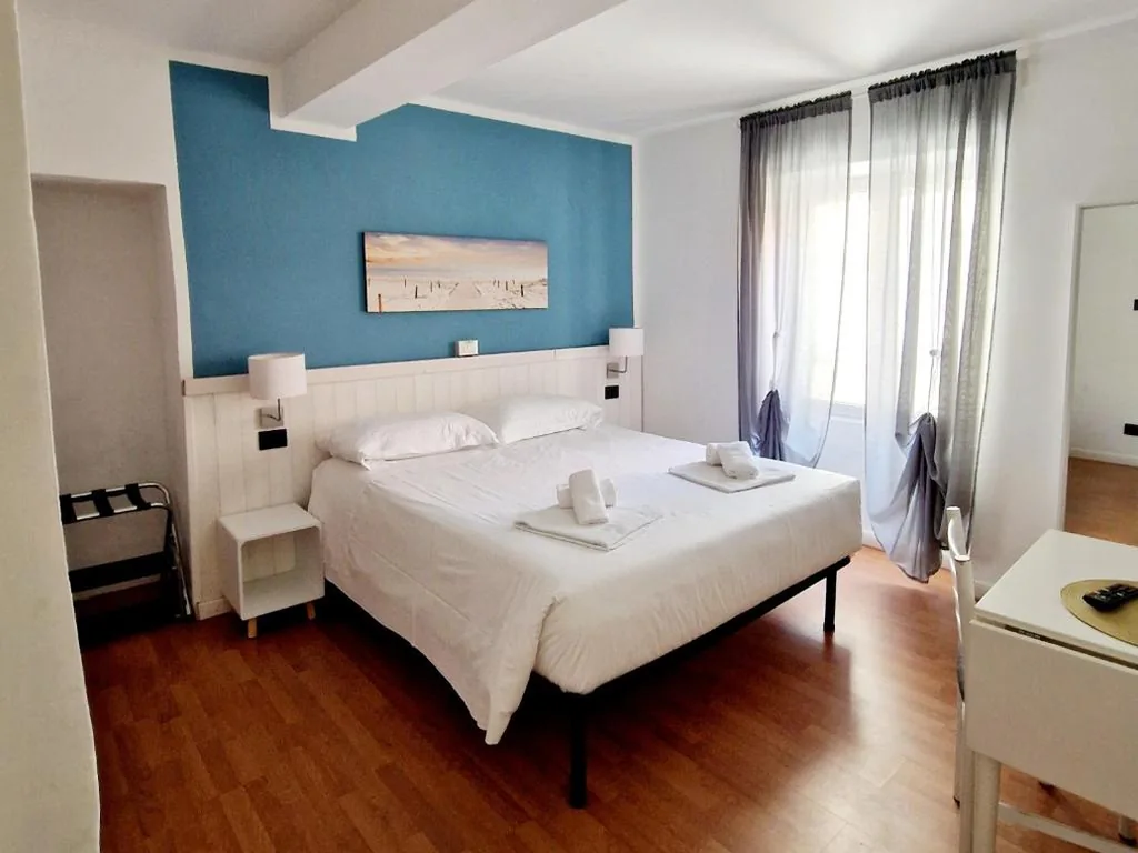 Standard Double Room — Vela Bianca H & R