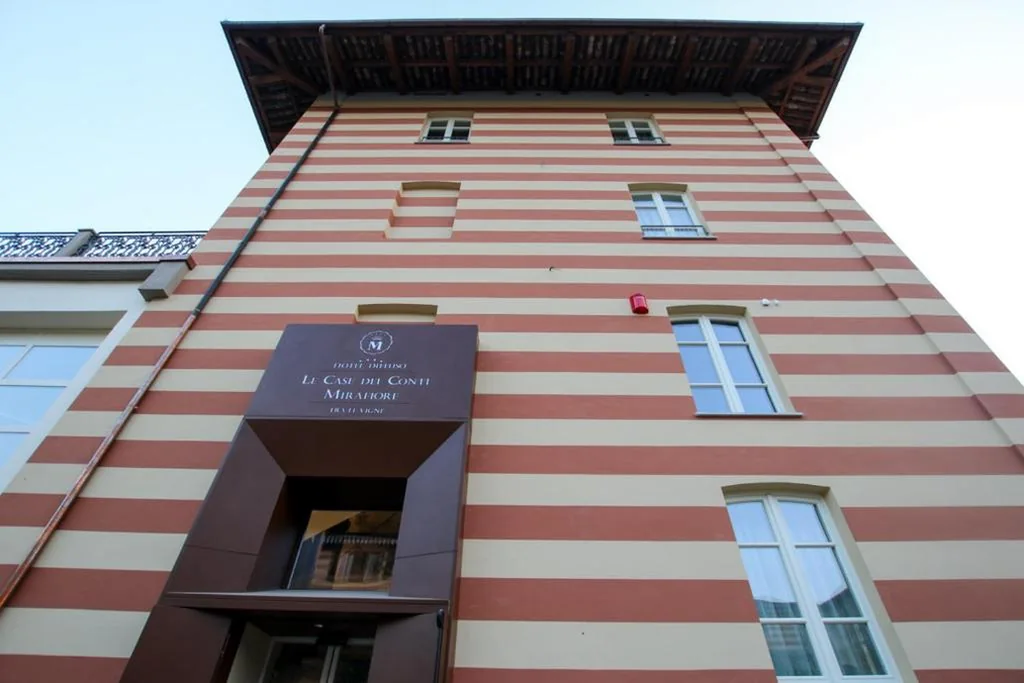 Standard Double Room — Villaggio Narrante – Le Case dei Conti Mirafiore