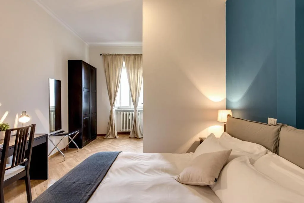 Standard Double Room — YH SUITE 131