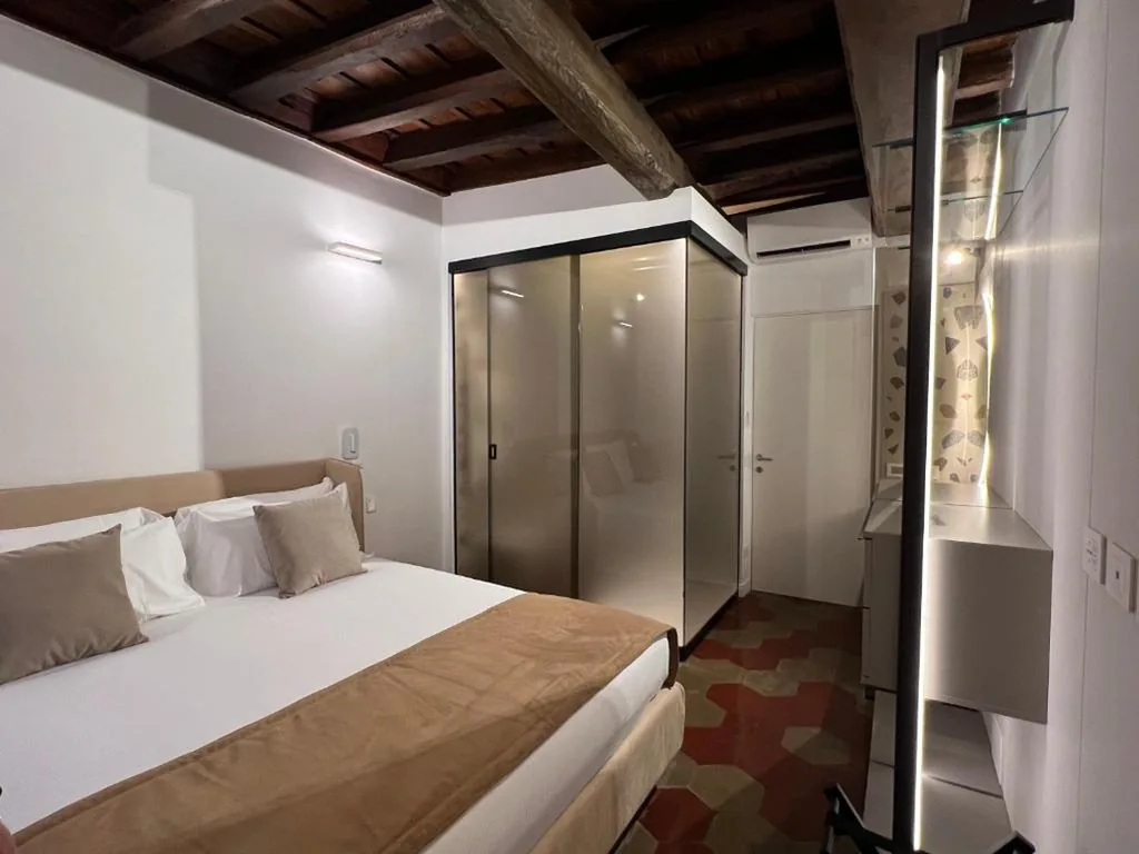 Superior Double Room — Affreschi al Pantheon