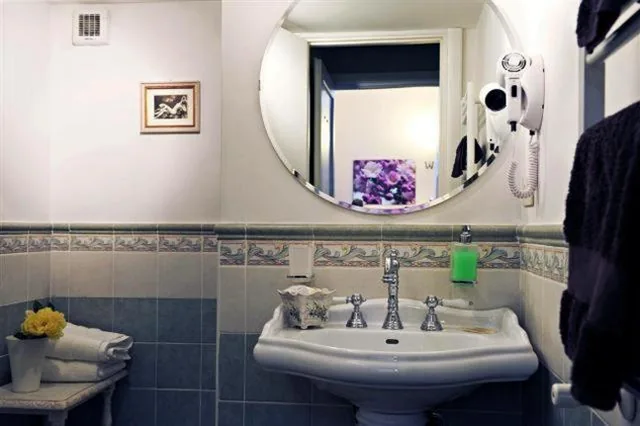 Superior Double Room — B&B Alexander