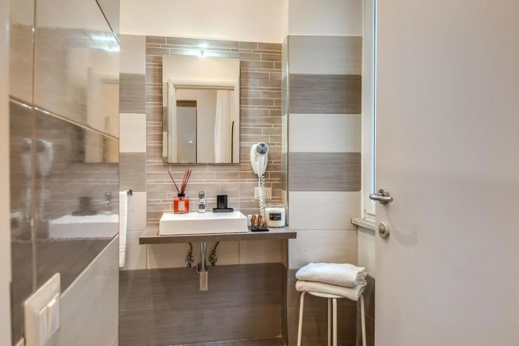 Superior Double Room — Borgognona Rooms