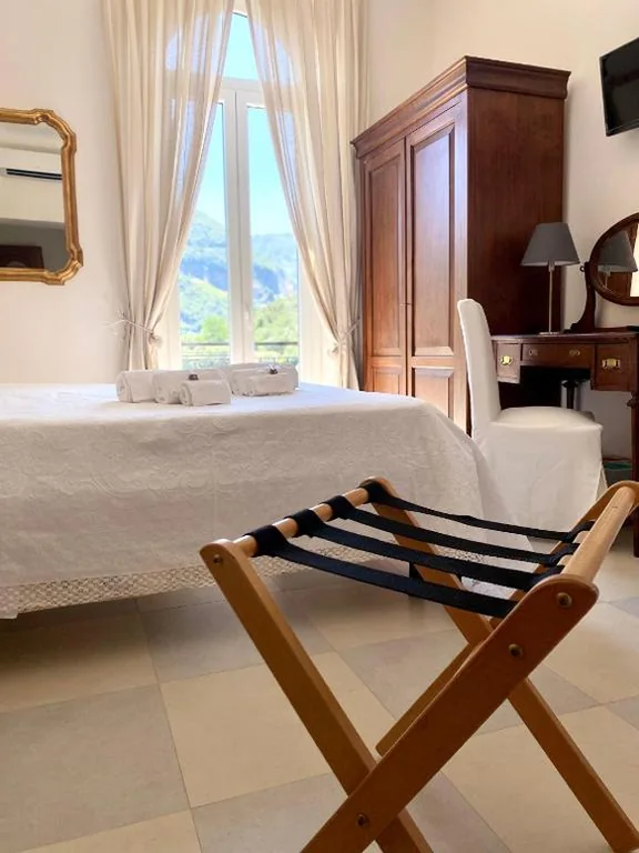 Superior Double Room — Cá Leon