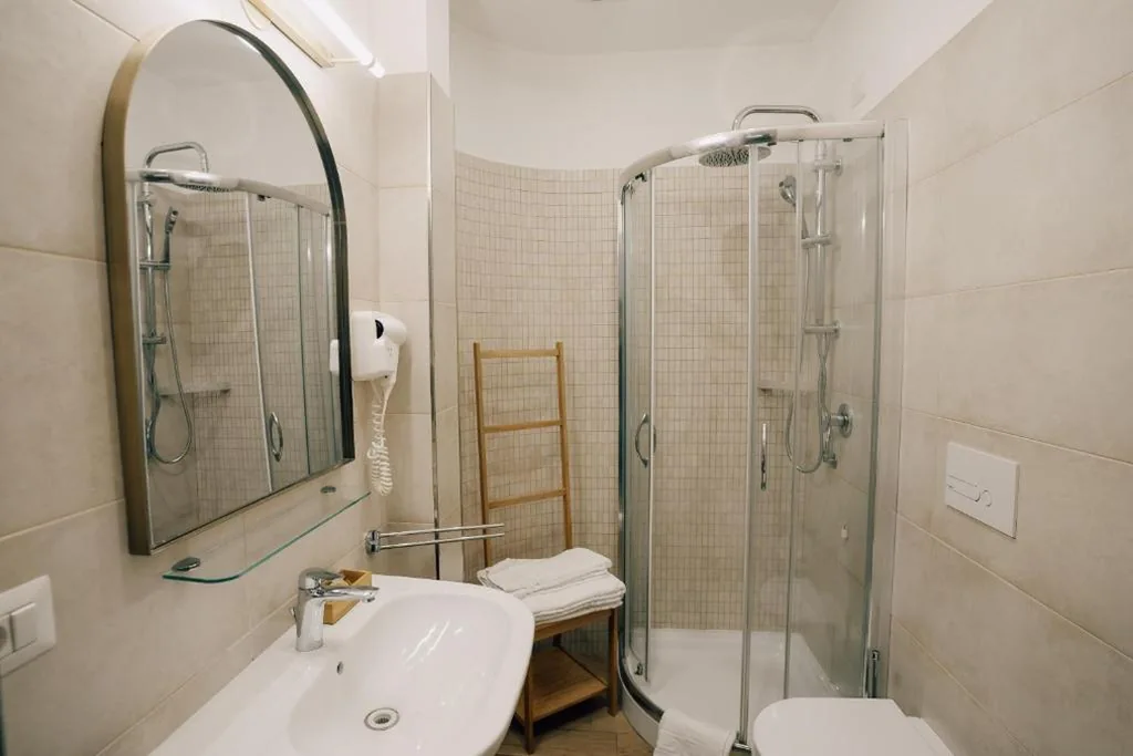 Superior Double Room — Casa Mirabilia