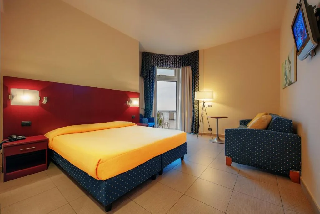 Camera Matrimoniale Superior con Vista Mare — Hotel Italia e Lido