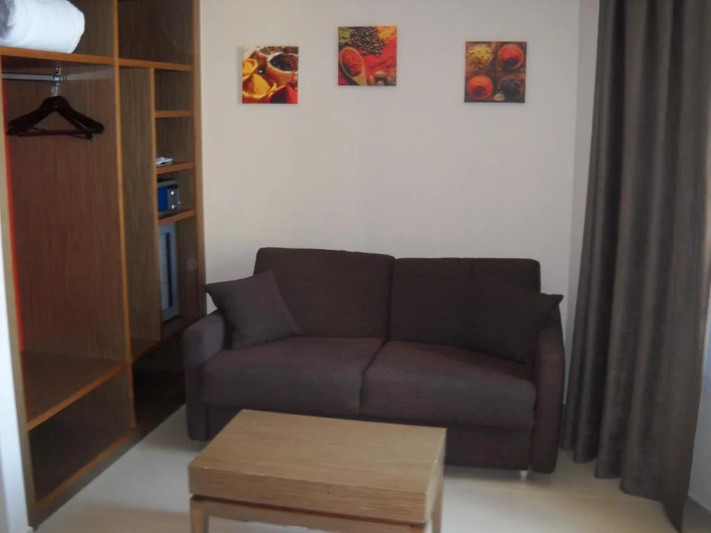 Superior Double Room with Sea View — Hotel Tiber Rooftop & Wellness