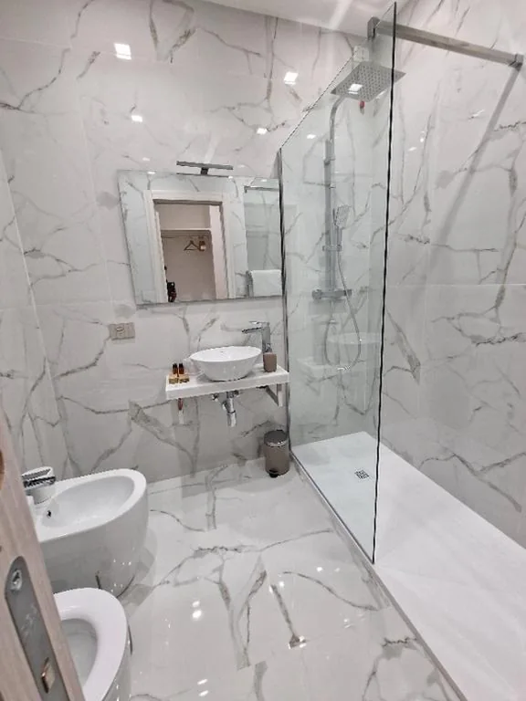 Camera Matrimoniale Superior — Cuma Suites