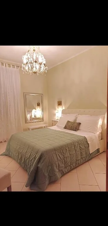 Superior Double Room — Dante