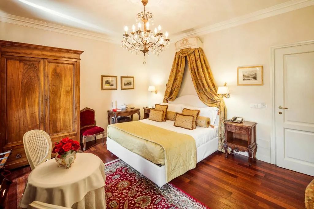 Superior Double Room — Duchessa Margherita Chateaux & Hotels