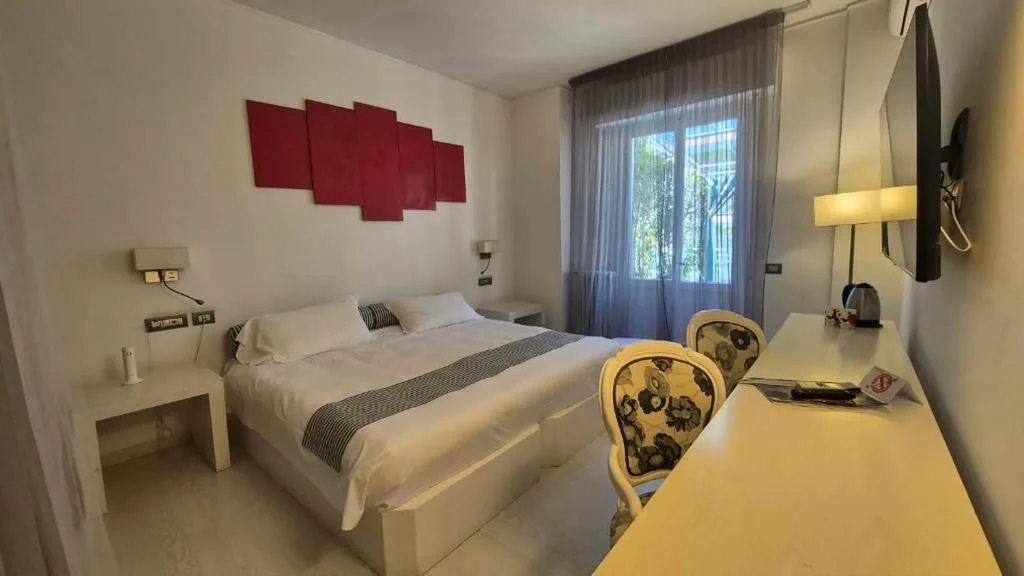 Camera Matrimoniale Superior — Eveline Portosole Hotel